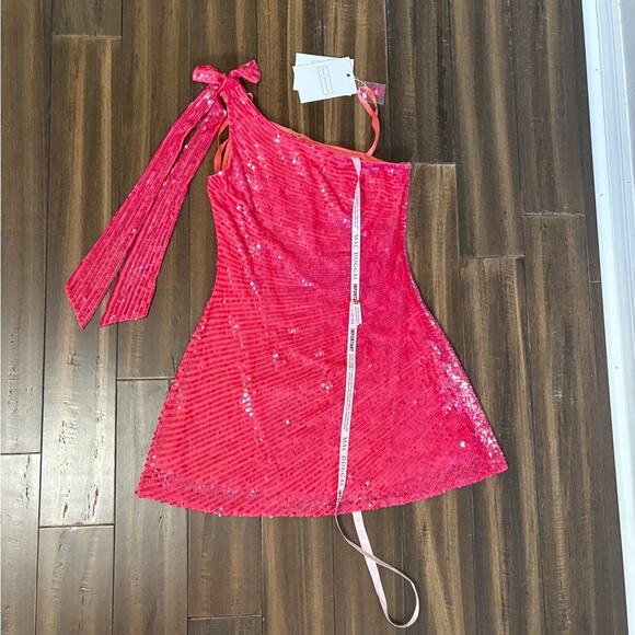 NWT Mac Duggal 5548 Sequin After Prom Dress Hot Pink Shoulder Mini Fitted Barbie - Picture 5 of 16